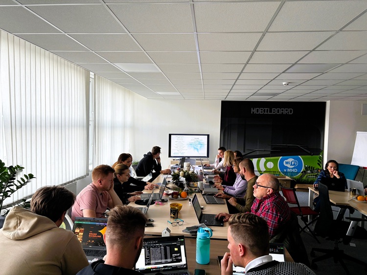 Školení Canva v MOBILBOARD