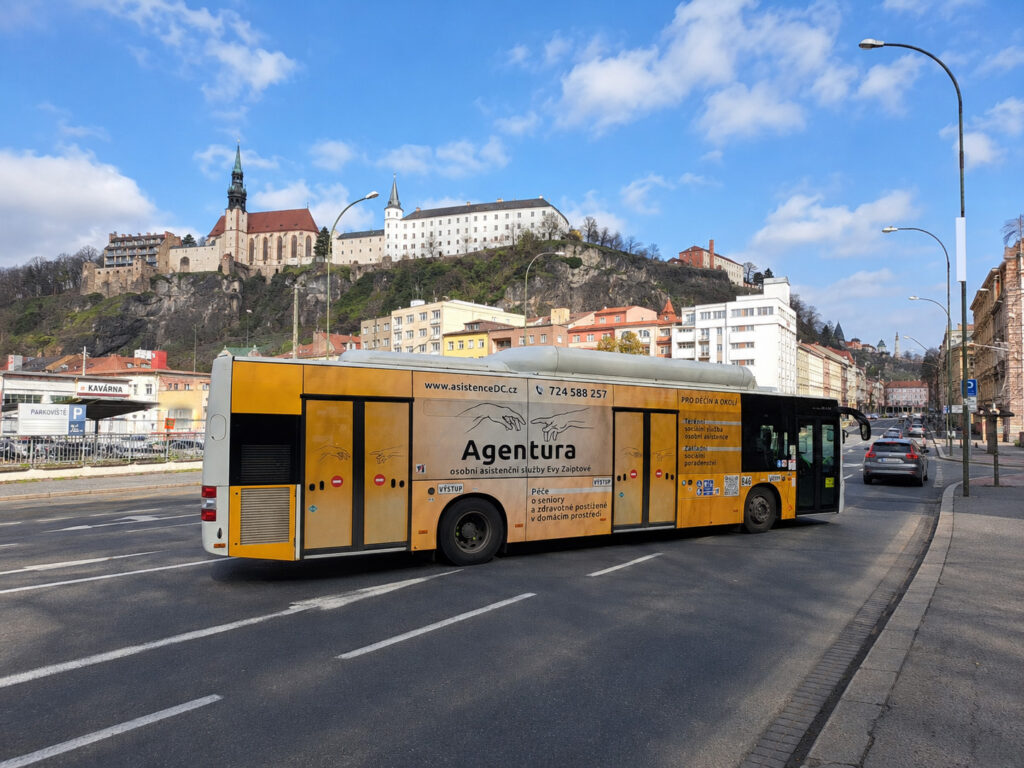 Agentura osobní asistenční služby Evy Zaiptové na celopolepu